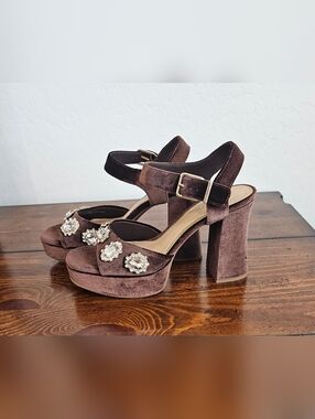 Copper Key Vintage Brown Velvet Platform Heels w/Crystal Detail Women's Sz 9.5